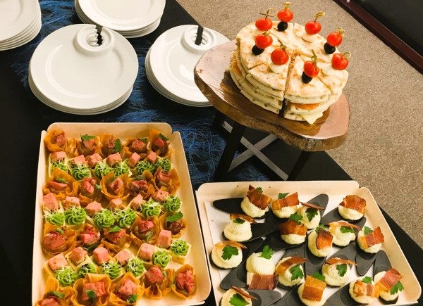 Buffets et Cocktails : L’art de recevoir avec élégance